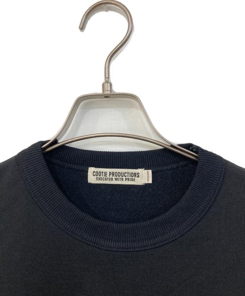 COOTIE PRODUCTIONS（クーティープロダクツ）COOTIE PRODUCTIONS (クーティープロダクツ) クルーネックスウェット ブラック サイズ:SIZE Mの古着・服飾アイテム