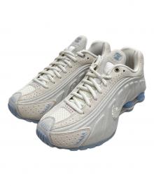 NIKE（ナイキ）の古着「Shox R4 SE」｜ホワイト