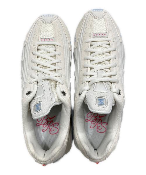 NIKE（ナイキ）NIKE (ナイキ) Shox R4 SE ホワイト サイズ:24.5㎝の古着・服飾アイテム