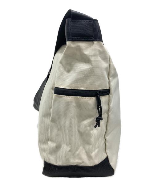 CHROME（クローム）CHROME (クローム) NEWS PAPER MESSENGER/ニュースペーパーメッセンジャー ホワイト 未使用品の古着・服飾アイテム