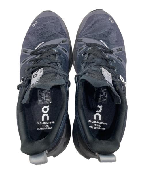 on（オン）on (オン) Cloudsurfer Trail Wp Black グレー サイズ:25cmの古着・服飾アイテム