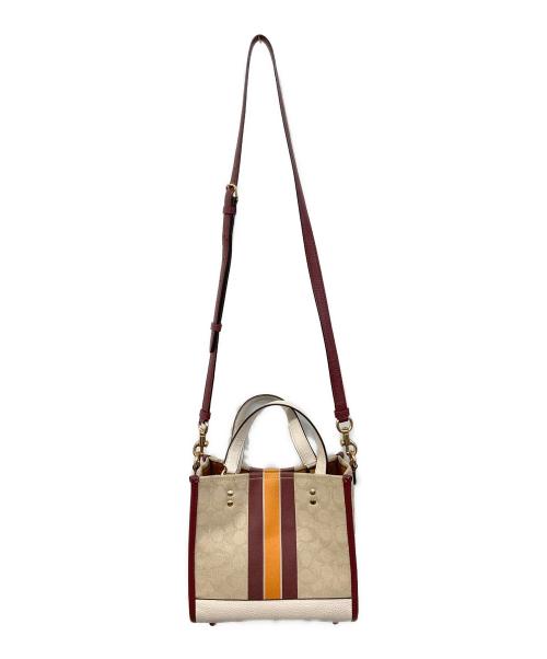 COACH（コーチ）COACH (コーチ) デンプシー トート 22 ベージュの古着・服飾アイテム