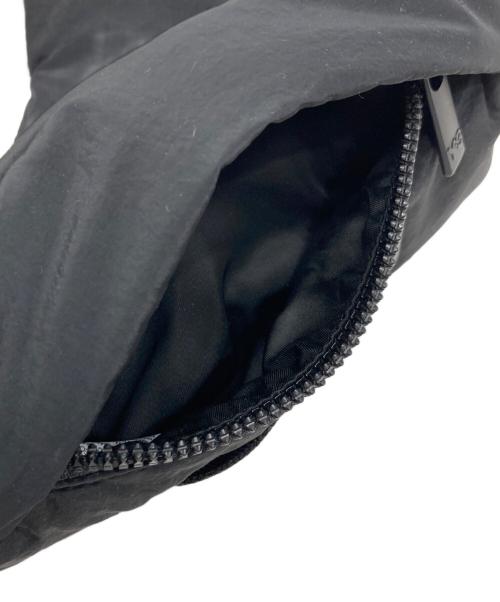 Y-3（ワイスリー）Y-3 (ワイスリー) ウエストバッグ ブラックの古着・服飾アイテム