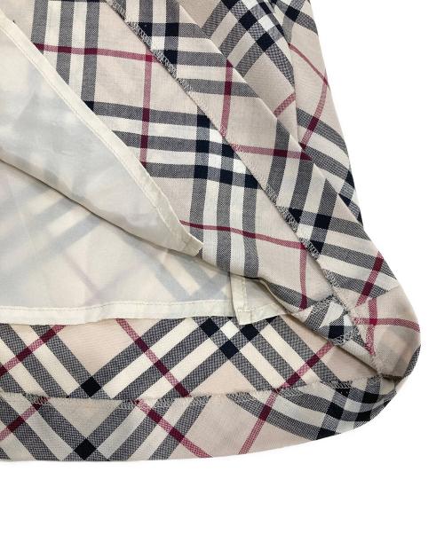 BURBERRY LONDON（バーバリーロンドン）BURBERRY LONDON (バーバリーロンドン) ノヴァチェックスカート ベージュ サイズ:SIZE 40の古着・服飾アイテム