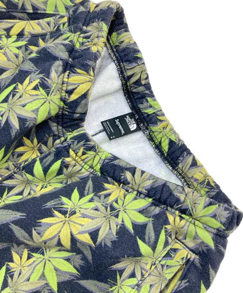 THE NORTH FACE（ザ ノース フェイス）THE NORTH FACE (ザ ノース フェイス) SUPREME (シュプリーム) Leaf Sweat pants/リーフ スウェットパンツ グリーン サイズ:SIZE Mの古着・服飾アイテム
