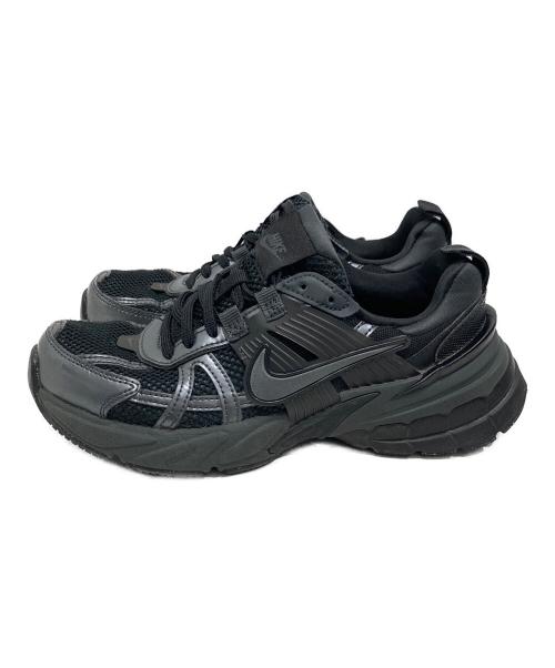 NIKE（ナイキ）NIKE (ナイキ) W V2K RUN BLACK/DK SMOKE GREY-ANTHRACITE ブラック サイズ:23の古着・服飾アイテム