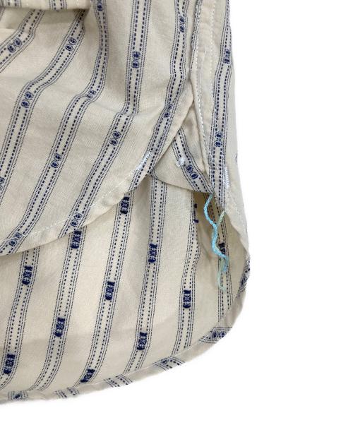 POST O'ALLS（ポストオーバーオールズ）POST O'ALLS (ポストオーバーオールズ) Band Collar Shirt/バンドカラーシャツ アイボリー サイズ:SIZE Mの古着・服飾アイテム