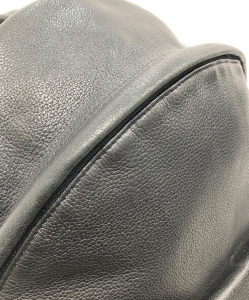 EASTPAK（イーストパック）EASTPAK (イーストパック) レザーリュック ブラックの古着・服飾アイテム