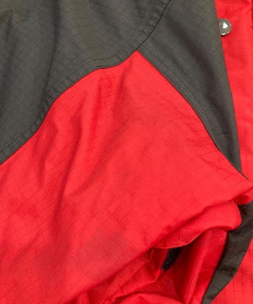 THE NORTH FACE（ザ ノース フェイス）THE NORTH FACE (ザ ノース フェイス) マウンテンパーカー レッド×ブラック サイズ:SIZE Mの古着・服飾アイテム