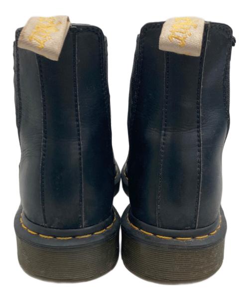 Dr.Martens（ドクターマーチン）Dr.Martens (ドクターマーチン) サイドゴアチェルシーブーツ ブラック サイズ:UK 8の古着・服飾アイテム