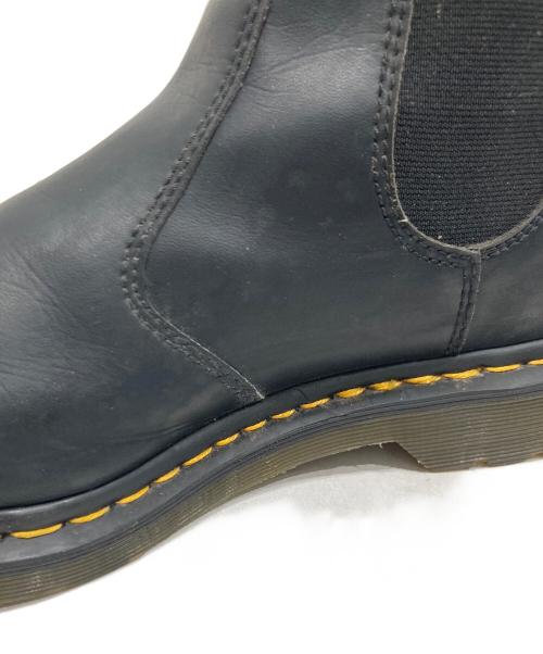 Dr.Martens（ドクターマーチン）Dr.Martens (ドクターマーチン) サイドゴアチェルシーブーツ ブラック サイズ:UK 8の古着・服飾アイテム