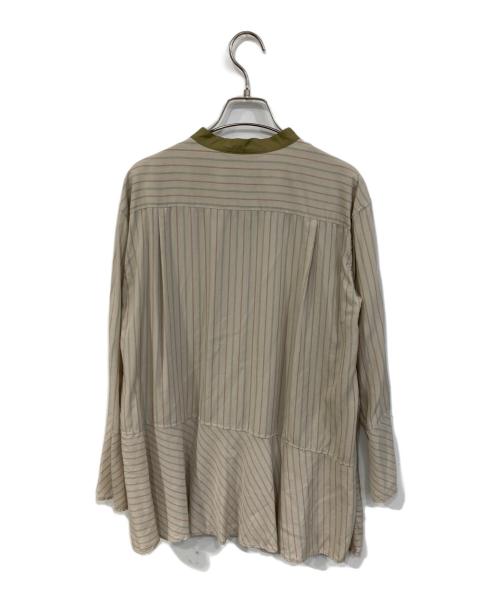 BACCA（バッカ）BACCA (バッカ) ソフトリヨセル アシンメトリーブラウス ベージュ サイズ:36の古着・服飾アイテム
