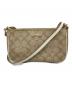 COACH（コーチ）の古着「シグネチャーショルダーポーチ」｜ベージュ