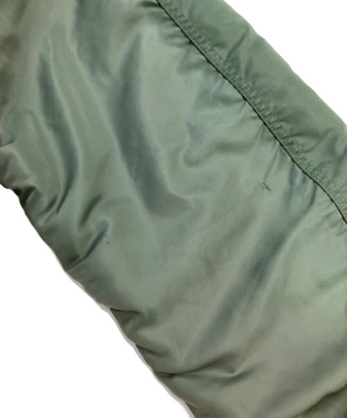 AVIREX（アヴィレックス）AVIREX (アヴィレックス) Mighty Eighth/マイティ・エイス  フライトジャケット カーキ サイズ:SIZE Lの古着・服飾アイテム