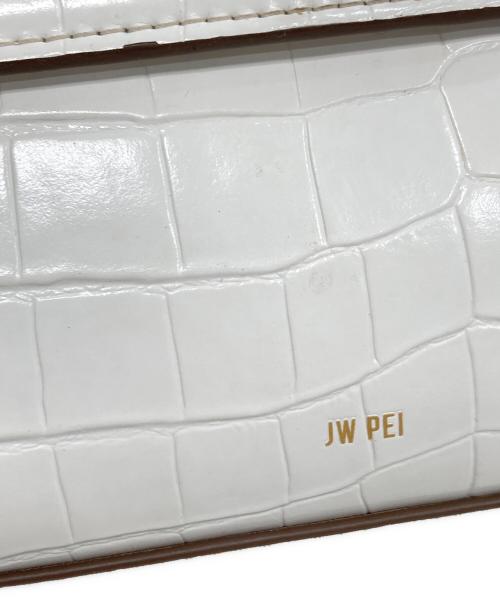 JW PEI（ジェイダブリューペイ）JW PEI (ジェイダブリューペイ) Noor ショルダーバッグ ホワイトの古着・服飾アイテム