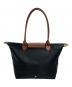 LONGCHAMP (ロンシャン) ル・プリアージュ トートバッグL ブラック：10000円