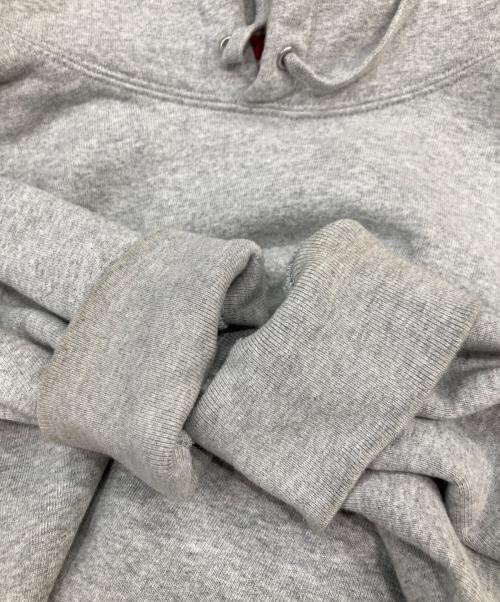 SUPREME（シュプリーム）SUPREME (シュプリーム) Satin Applique Hooded Sweatshirt グレー サイズ:SIZE Mの古着・服飾アイテム