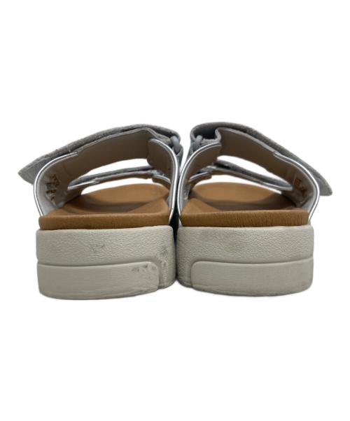 CLARKS（クラークス）CLARKS (クラークス) サンダル グレー サイズ:SIZE 6 2/1の古着・服飾アイテム