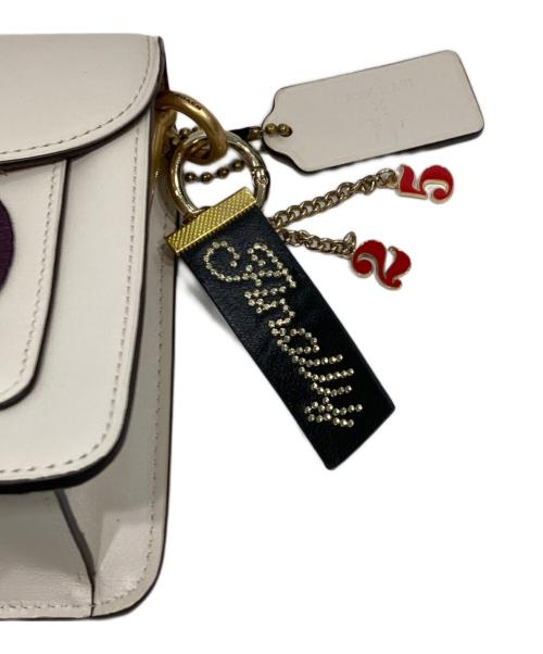 COACH（コーチ）COACH (コーチ) Koki (コウキ) タビー ショルダーバッグ アイボリーの古着・服飾アイテム