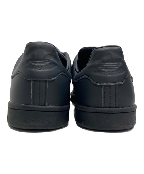 adidas（アディダス）adidas (アディダス) ローカットスニーカー ブラック サイズ:SIZE9 1/2の古着・服飾アイテム