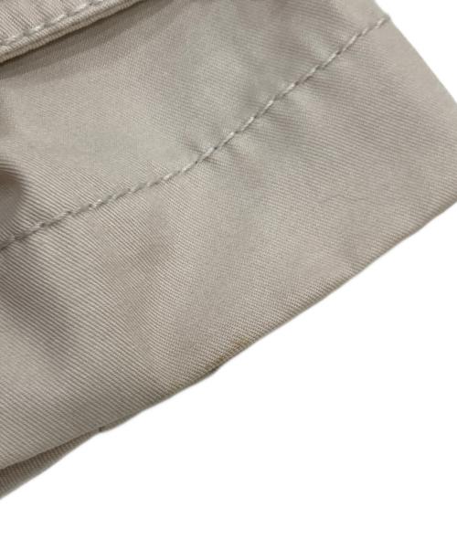 GIORGIO ARMANI（ジョルジオアルマーニ）GIORGIO ARMANI (ジョルジオアルマーニ) トレンチコート アイボリー サイズ:SIZE 48の古着・服飾アイテム