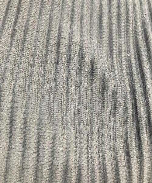HOMME PLISSE ISSEY MIYAKE（オム プリッセ イッセイ ミヤケ）HOMME PLISSE ISSEY MIYAKE (オム プリッセ イッセイ ミヤケ) プリーツストレートパンツ ネイビー サイズ:1の古着・服飾アイテム