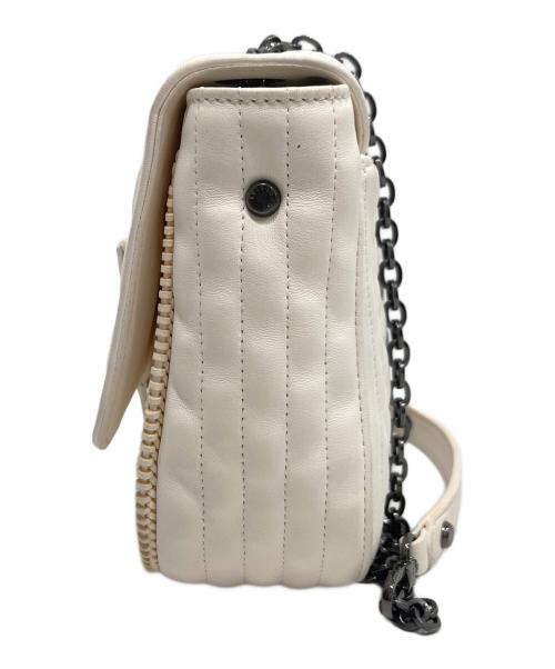 LONGCHAMP（ロンシャン）LONGCHAMP (ロンシャン) AMAZONE MATELASSE/アマゾン マトラッセ　レザー チェーン ショルダーバッグ ホワイトの古着・服飾アイテム