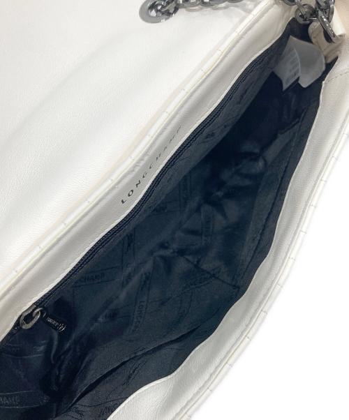 LONGCHAMP（ロンシャン）LONGCHAMP (ロンシャン) AMAZONE MATELASSE/アマゾン マトラッセ　レザー チェーン ショルダーバッグ ホワイトの古着・服飾アイテム