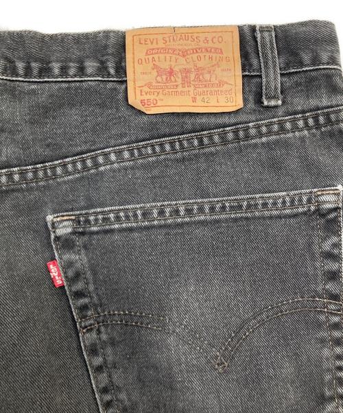 LEVI'S（リーバイス）LEVI'S (リーバイス) 550 RELAXED FITブラックデニムパンツ ブラック サイズ:SIZE 42の古着・服飾アイテム