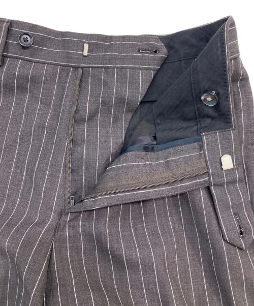 Pilgrim（ピルグリム）Pilgrim (ピルグリム) ウールトロピカル シングルブレステッド2Bスーツ JOHN FOSTER ブラウン サイズ:SIZE 44の古着・服飾アイテム