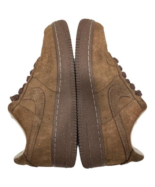 NIKE（ナイキ）NIKE (ナイキ) WMNS AIR FORCE 1 '07/ウィメンズ エア フォース ワン ゼロナナ ブラウン サイズ:SIZE 24.5cmの古着・服飾アイテム
