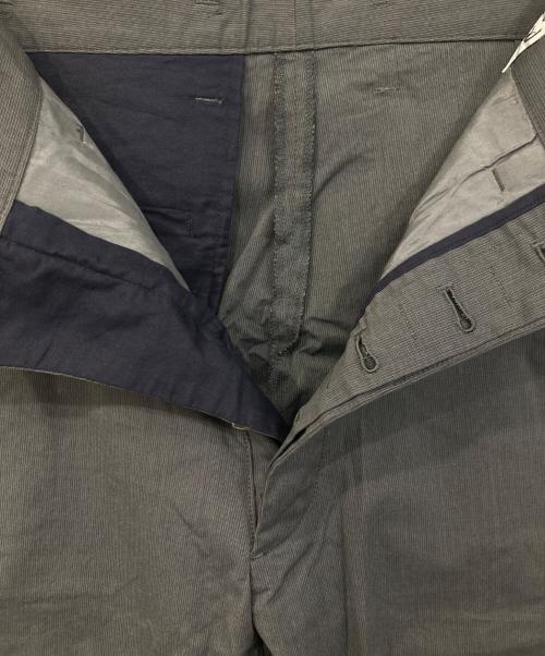 Vivienne Westwood man（ヴィヴィアン ウェストウッド マン）Vivienne Westwood man (ヴィヴィアン ウェストウッド マン) スラックス グレー サイズ:SIZE 46の古着・服飾アイテム