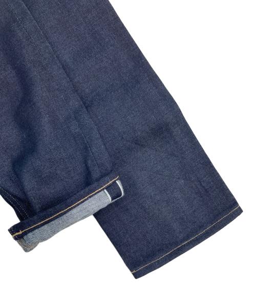 LEVI'S（リーバイス）LEVI'S (リーバイス) デニムパンツ インディゴ サイズ:ｗ28 未使用品の古着・服飾アイテム