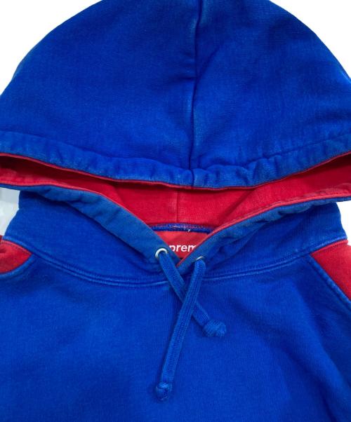 SUPREME（シュプリーム）Supreme (シュプリーム) Sideline Hooded Sweatshirt/サイドライン フーデッド スウェットシャツ ブルー×レッド サイズ:SIZE Mの古着・服飾アイテム