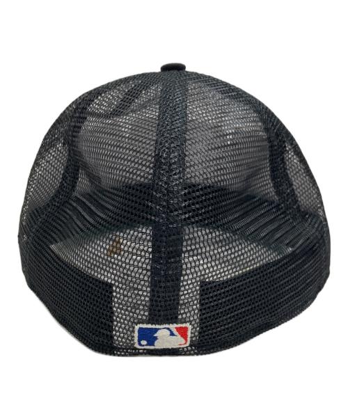 New Era（ニューエラ）New Era (ニューエラ) FOG ESSENTIALS (フィアオブゴッド エッセンシャル) メッシュキャップ ブラック サイズ:7　3/8の古着・服飾アイテム