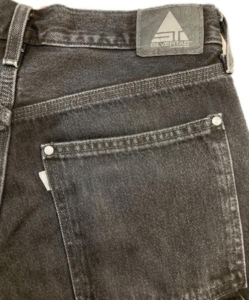LEVI'S（リーバイス）LEVI'S (リーバイス) ペインターパンツ ブラック サイズ:SIZE 30の古着・服飾アイテム