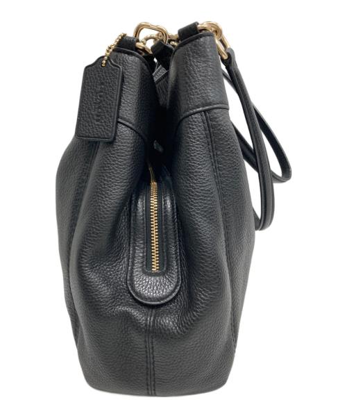 COACH（コーチ）COACH (コーチ) ペブルドレザートートバッグ ブラックの古着・服飾アイテム