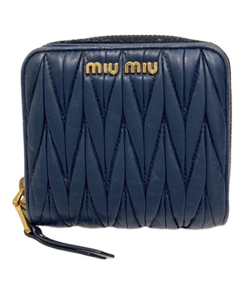 MIU MIU（ミュウミュウ）MIU MIU (ミュウミュウ) MATELASSE/マトラッセ ネイビーの古着・服飾アイテム