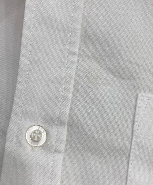 BlackEyePatch（ブラックアイパッチ）BlackEyePatch (ブラックアイパッチ) ロゴ刺繍シャツ ホワイト サイズ:SIZE Lの古着・服飾アイテム