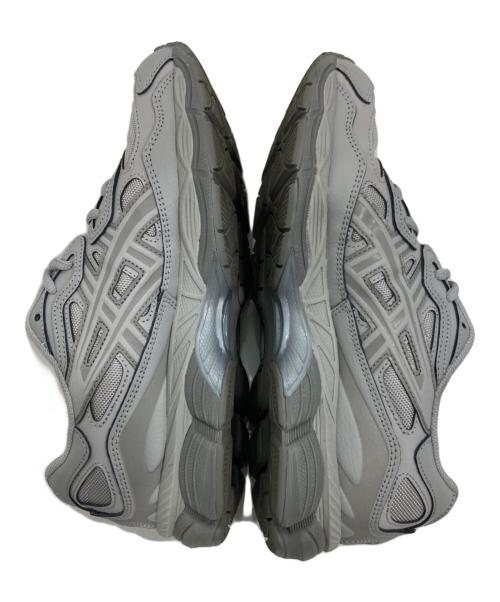 asics（アシックス）asics (アシックス) GEL-NYC スニーカー グレー サイズ:26cmの古着・服飾アイテム