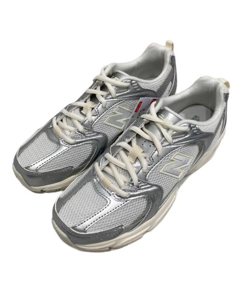 NEW BALANCE（ニューバランス）NEW BALANCE (ニューバランス) 530ローカットスニーカー シルバー サイズ:SIZE 23.5cm 未使用品の古着・服飾アイテム