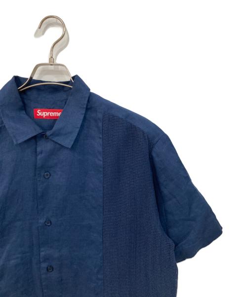 SUPREME（シュプリーム）SUPREME (シュプリーム) Mesh Panel Linen S/S Shirt　メッシュパネルリネンS/Sシャツ ネイビー サイズ:SIZE Mの古着・服飾アイテム