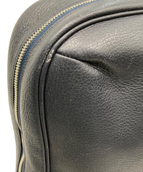 BARNEYS NEWYORK（バーニーズ・ニューヨーク）BARNEYS NEWYORK (バーニーズ・ニューヨーク) レザーリュック ネイビーの古着・服飾アイテム