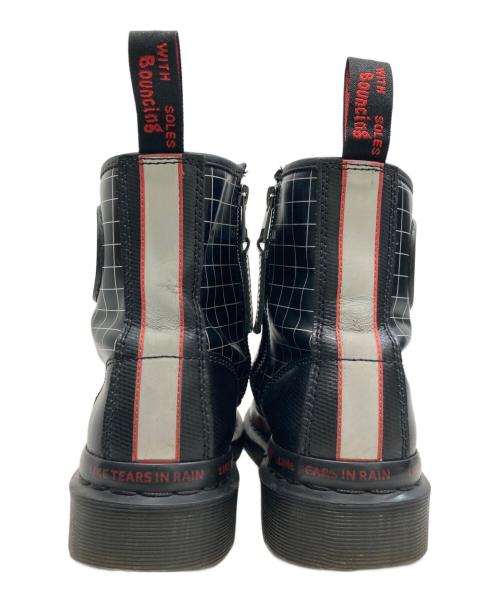 Dr.Martens（ドクターマーチン）Dr.Martens (ドクターマーチン) WARNER BROS (ワーナーブラザース) 8ホールブーツ ブラック サイズ:SIZE 8の古着・服飾アイテム