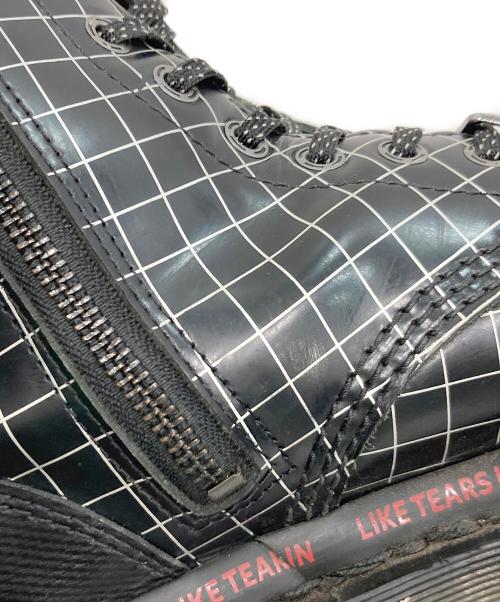 Dr.Martens（ドクターマーチン）Dr.Martens (ドクターマーチン) WARNER BROS (ワーナーブラザース) 8ホールブーツ ブラック サイズ:SIZE 8の古着・服飾アイテム