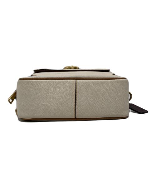 COACH（コーチ）COACH (コーチ) ウィロウ カメラバッグ アイボリーの古着・服飾アイテム