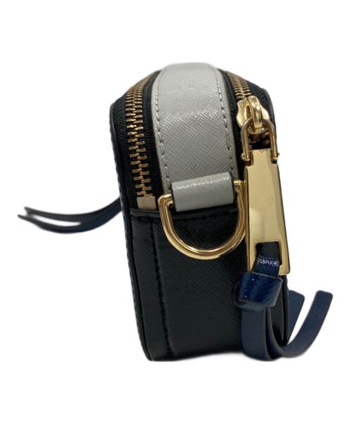 MARC JACOBS（マークジェイコブス）MARC JACOBS (マークジェイコブス) スナップショットショルダーバッグ ネイビーの古着・服飾アイテム
