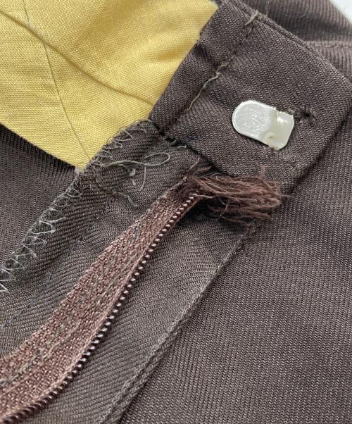 LEVI'S（リーバイス）LEVI'S (リーバイス) スタプレ センタープレススラックス ブラウン サイズ:なしの古着・服飾アイテム