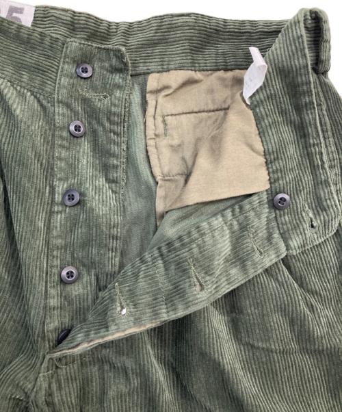 waiper（ワイパー）WAIPER (ワイパー) M-52 ツータック コーデュロイ トラウザー グリーン サイズ:SIZE 35の古着・服飾アイテム