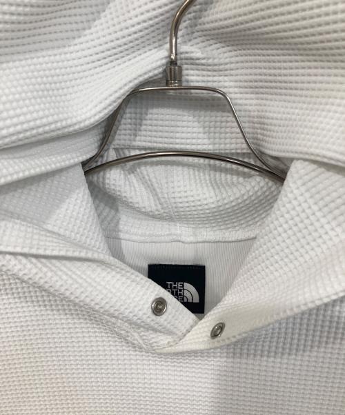 THE NORTH FACE（ザ ノース フェイス）THE NORTH FACE (ザ ノース フェイス) エンライドワッフルフーディー ホワイト サイズ:SIZE Lの古着・服飾アイテム